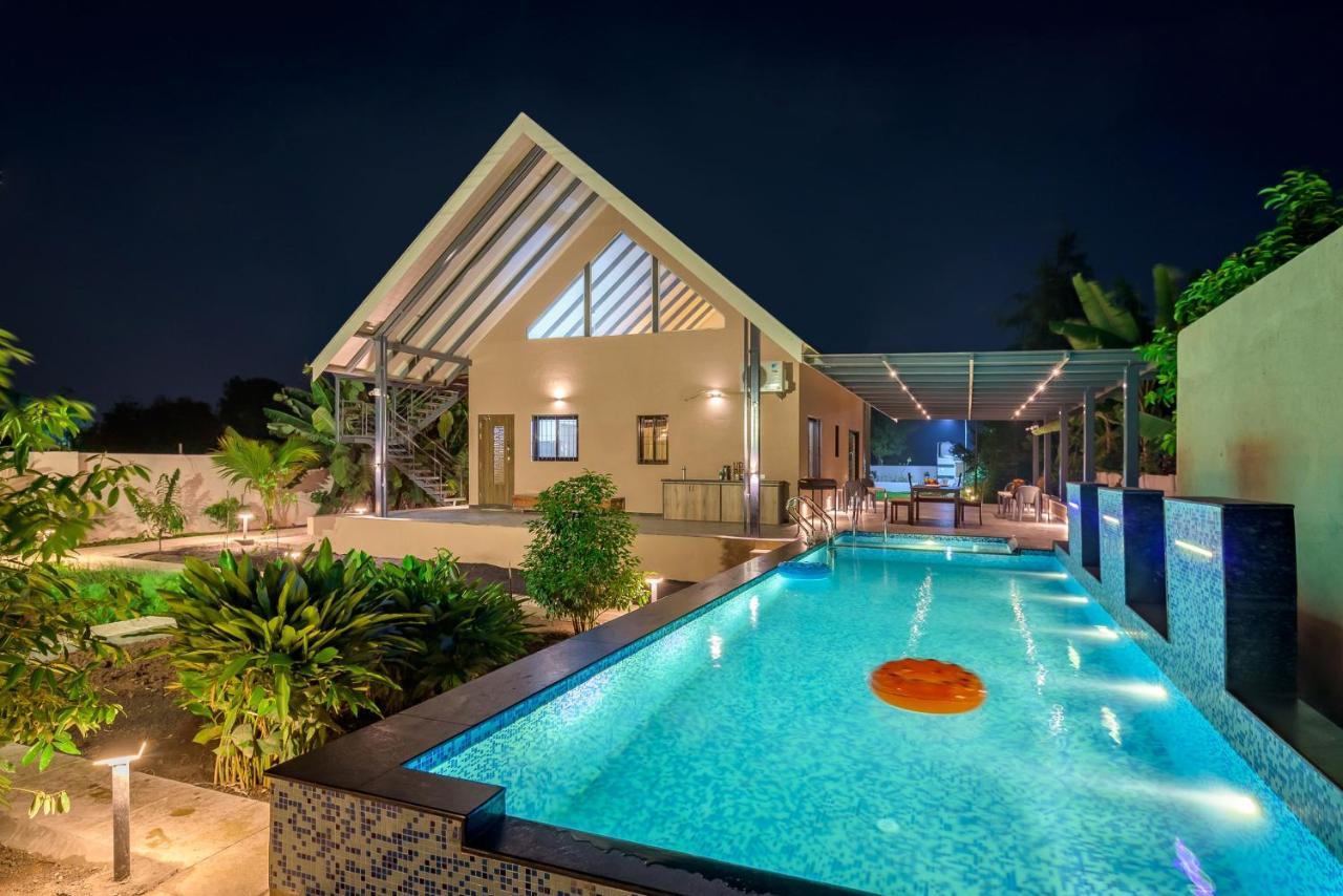 Saffronstays Eden, Nashik - Pet-Friendly Villa With Pool, Jacuzzi & Grape Farm Kültér fotó